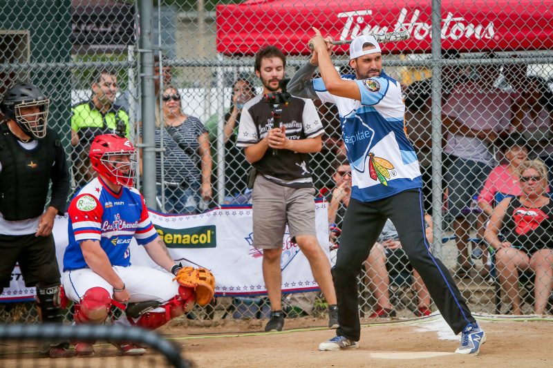 Les 4 Chevaliers ont croisé le fer avec des joueurs des Éperviers de Sorel-Tracy, le 1er septembre, au parc Pelletier. (Photo : Pascal Cournoyer)